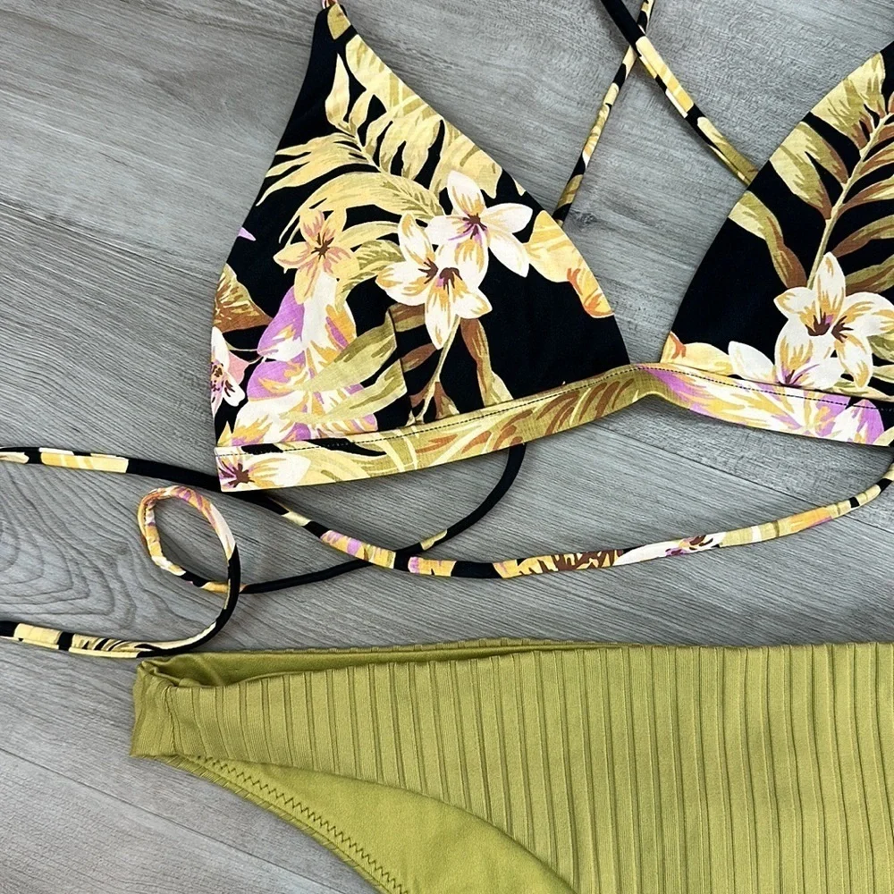 ☀️RIP CURL☀️ SUNDAY SWELL TRI PREMIUM SURF CHEEKY PANT BIKINI SET